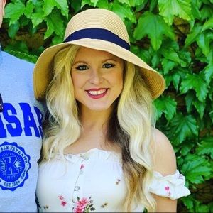 Meet your Posher, Maddison